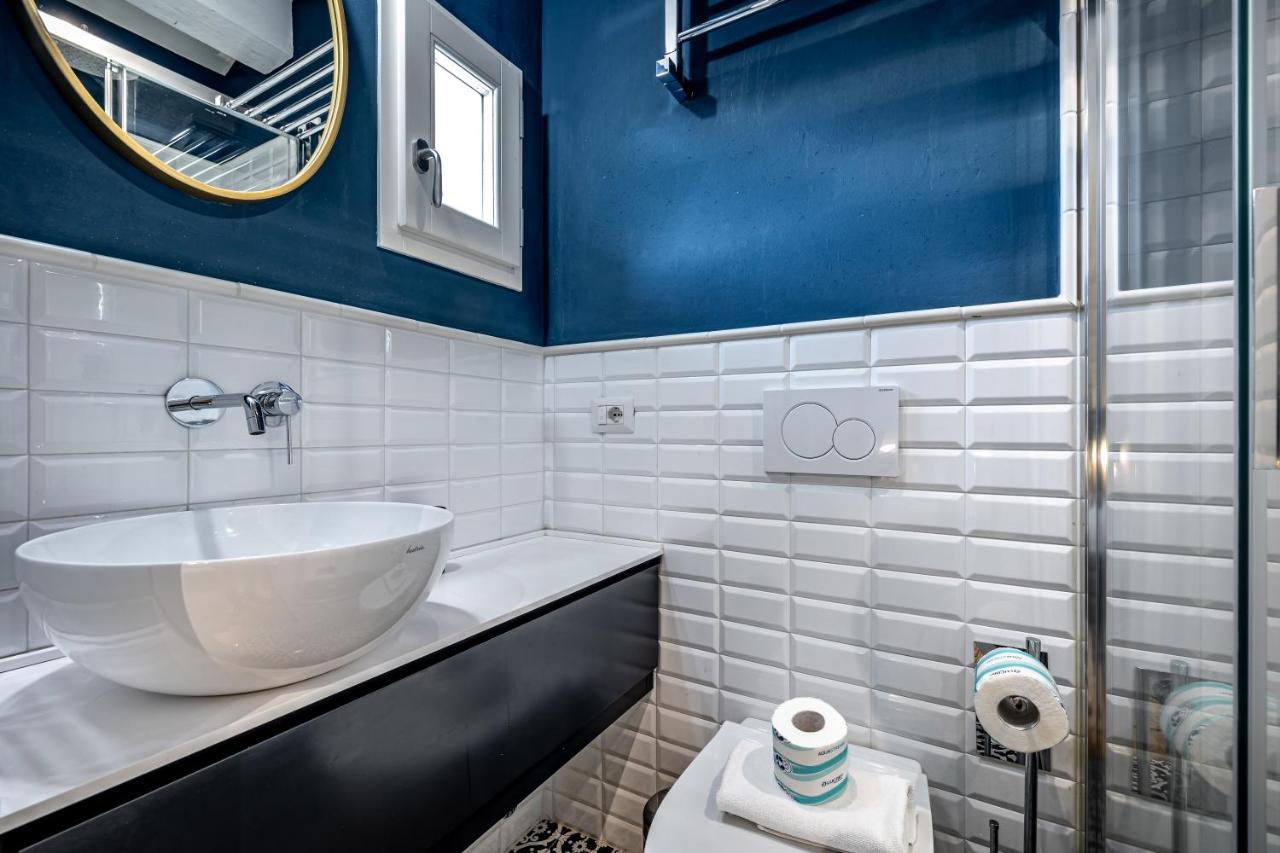 Hs4U Ricasoli Luxury apartment near Duomo N. 3 Florencia Exterior foto