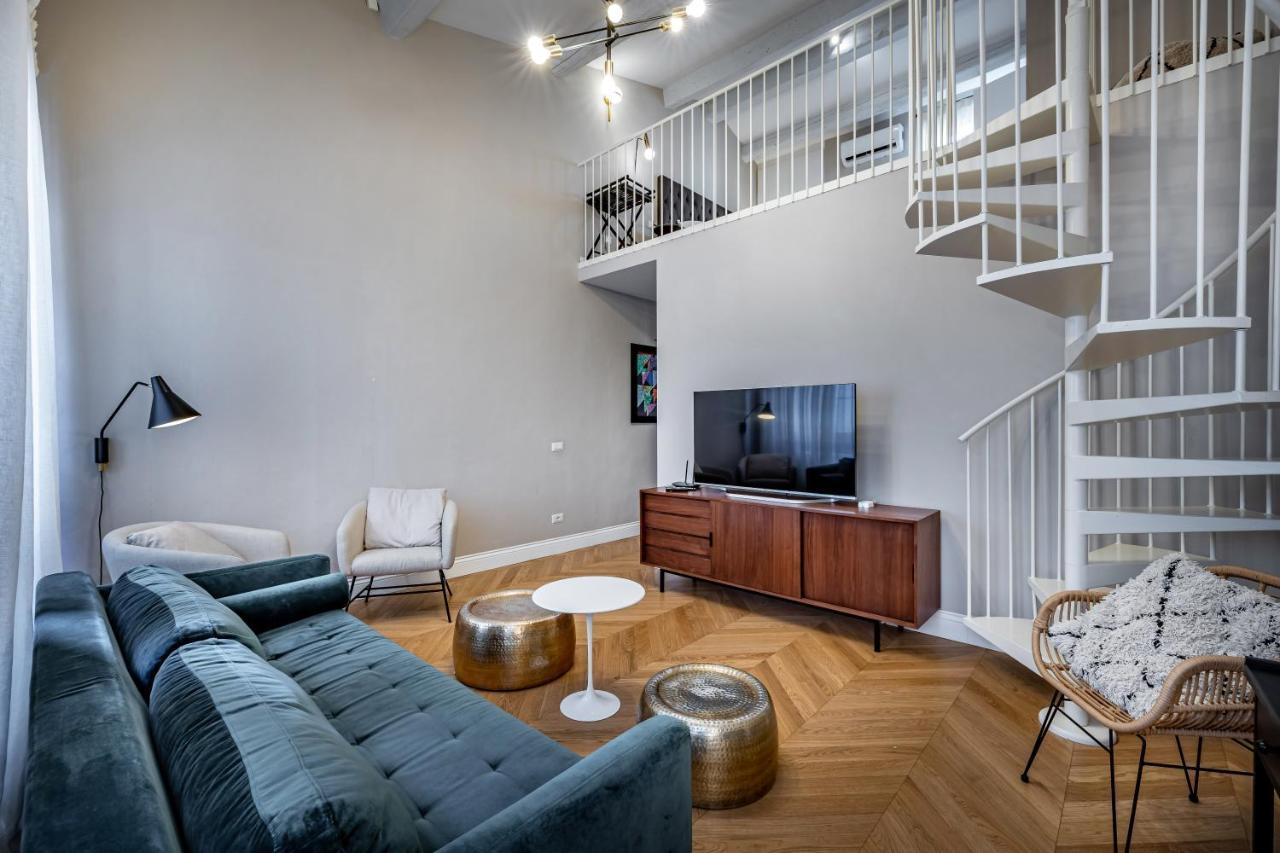 Hs4U Ricasoli Luxury apartment near Duomo N. 3 Florencia Exterior foto