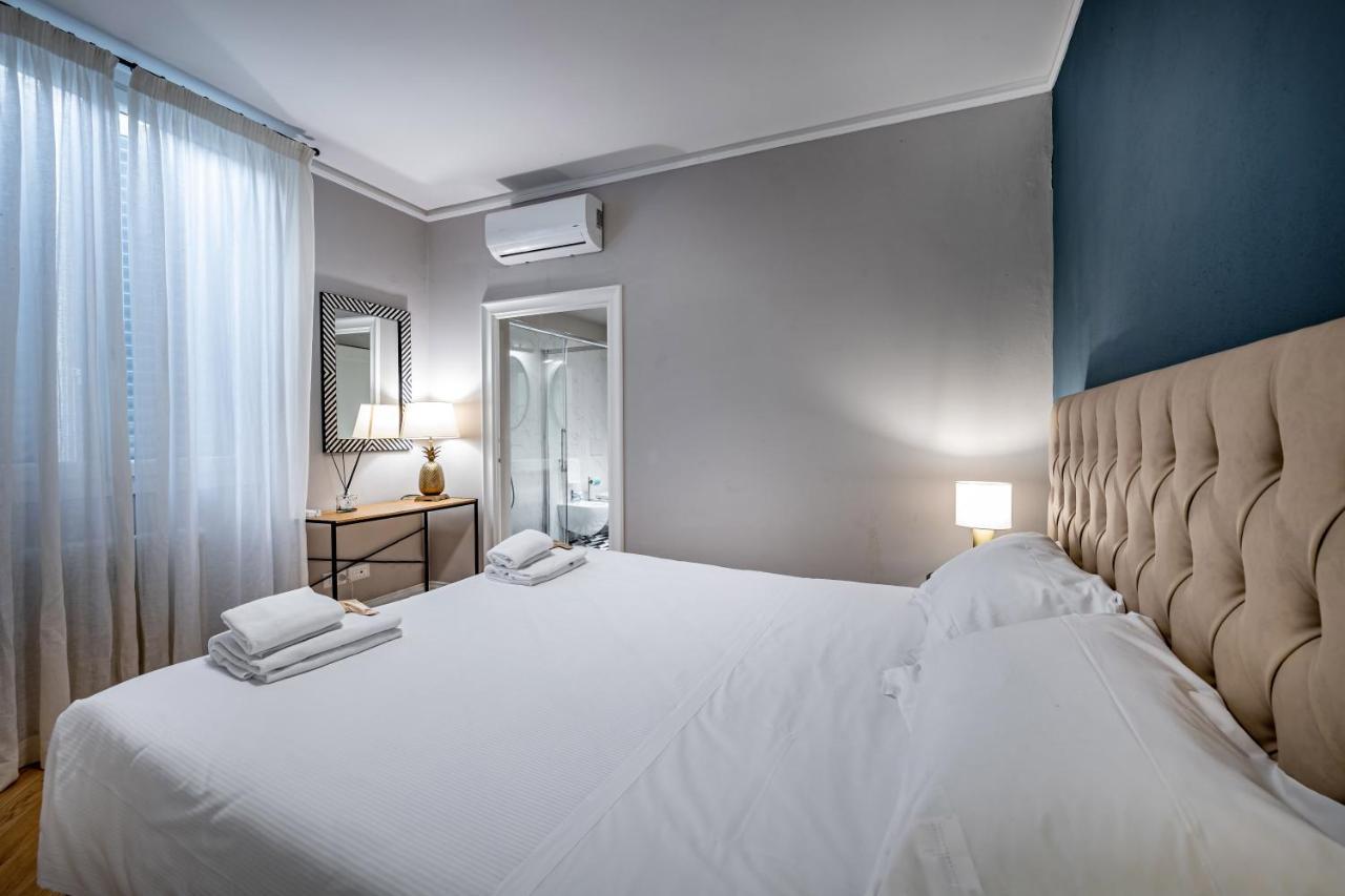 Hs4U Ricasoli Luxury apartment near Duomo N. 3 Florencia Exterior foto