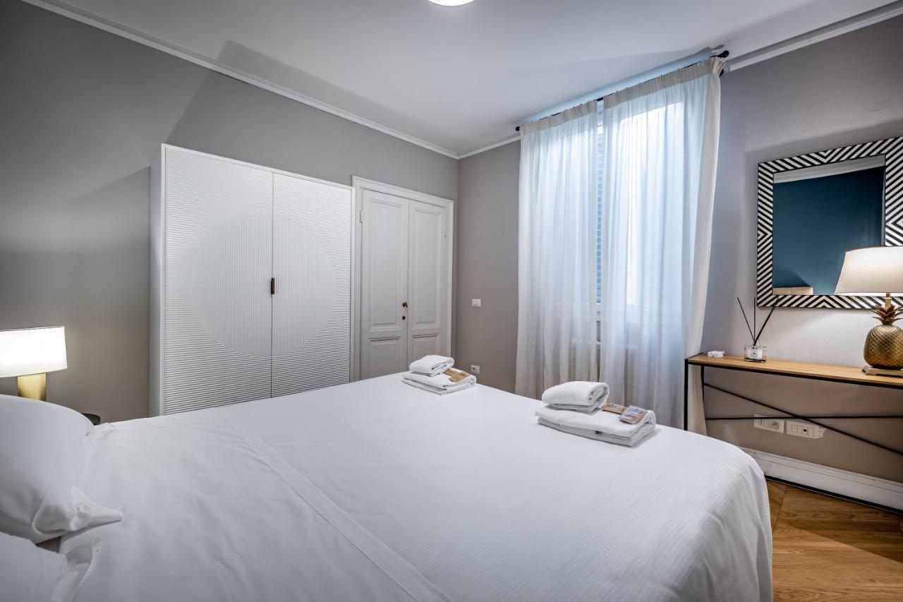 Hs4U Ricasoli Luxury apartment near Duomo N. 3 Florencia Exterior foto